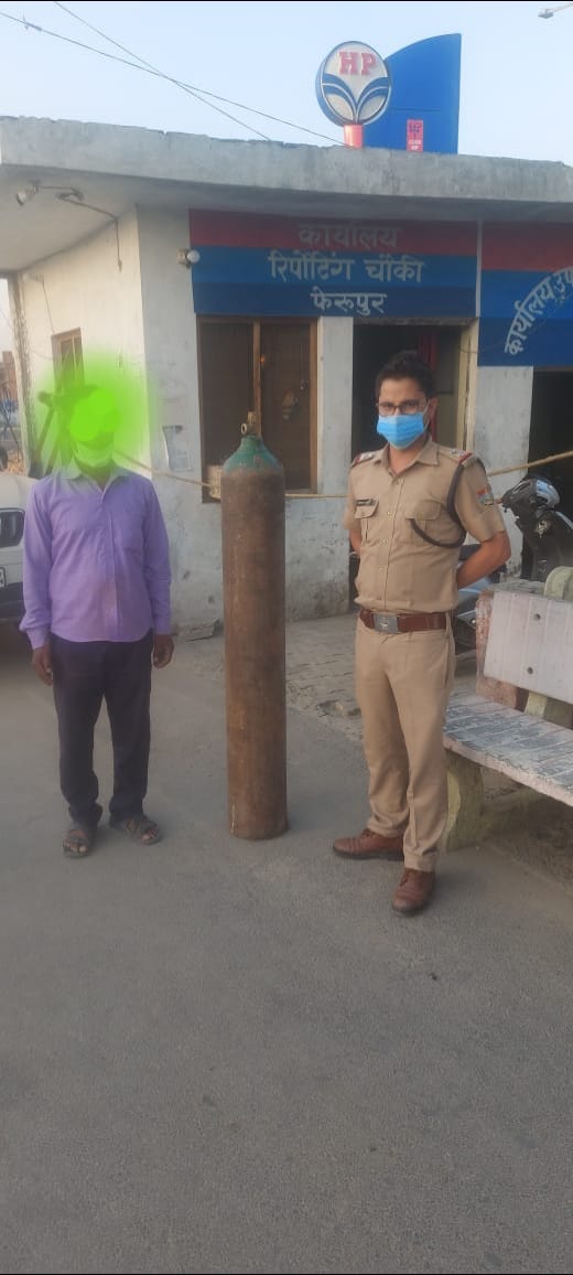 विगत दिनों से मिशन हौसला के अंतर्गत थाना क्षेत्र पथरी में प्रत्येक दिन जरूरतमंदों की मदद की जा रही है