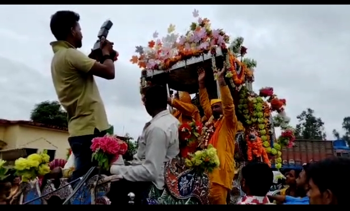 उत्तर भारत के प्रसिद्ध एवं साम्प्रदायिक सौहार्द्र के प्रतीक लोकदेवता जाहरवीर गोगाजी महाराज की याद में भादव के महीने में हर वर्ष लगने वाला गोगामेड़ी मेला इस बार 2 साल बाद में लगा है जिसको लाखो श्रद्धालुओं की श्रद्धा का प्रतीक माना जाता है।