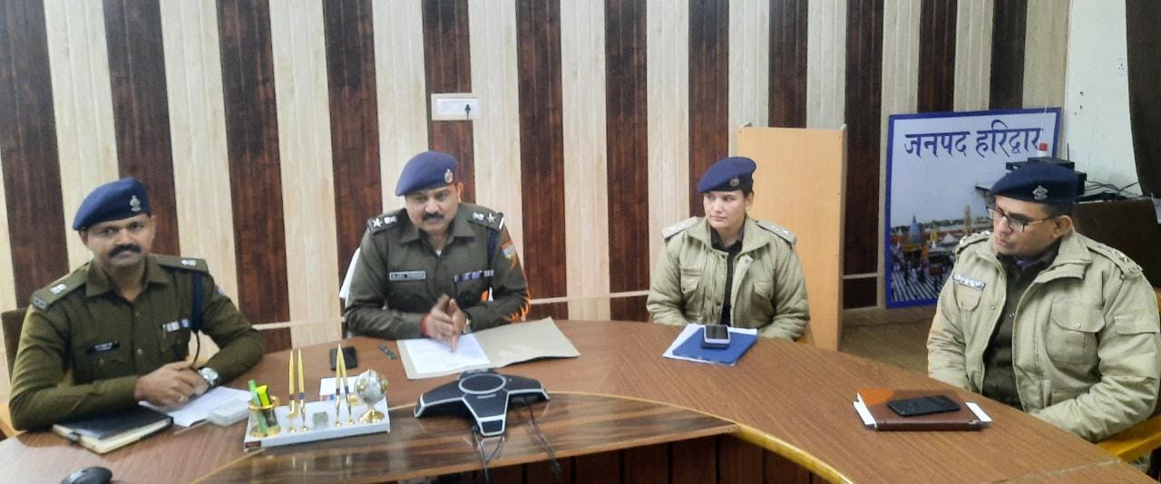 पुरानी रंजिश के चलते हत्या की वारदात में शामिल 10,000/-रुपए के इनामी पुत्र और पिता को किया गिरफ्तार, 5 दिन के भीतर किया हत्या का खुलासा,