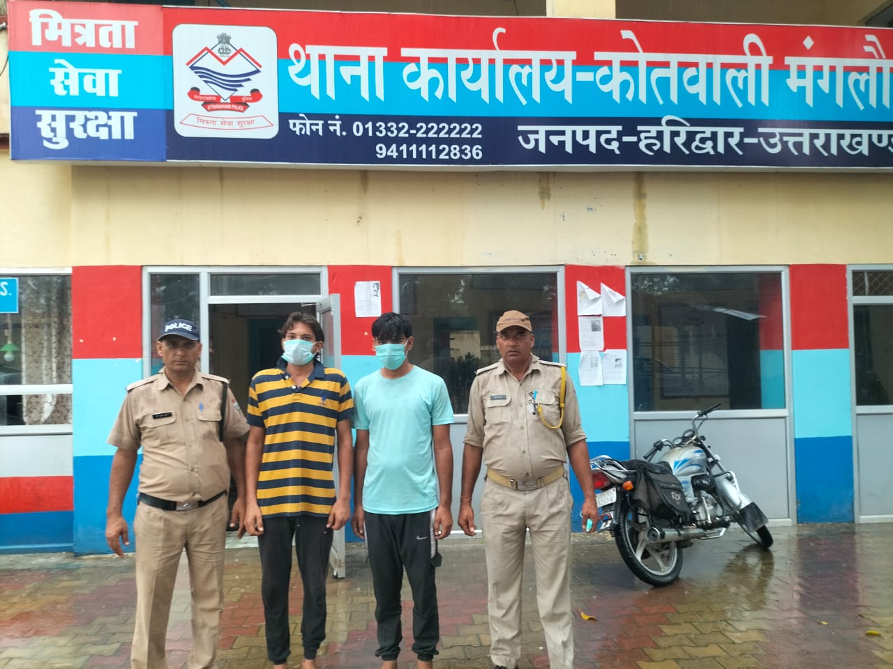 कार चालक से कार लूट कर ले जाने के प्रयास को किया असफल 02 अभियुक्त आरोपियों को किया गिरफ्तार,