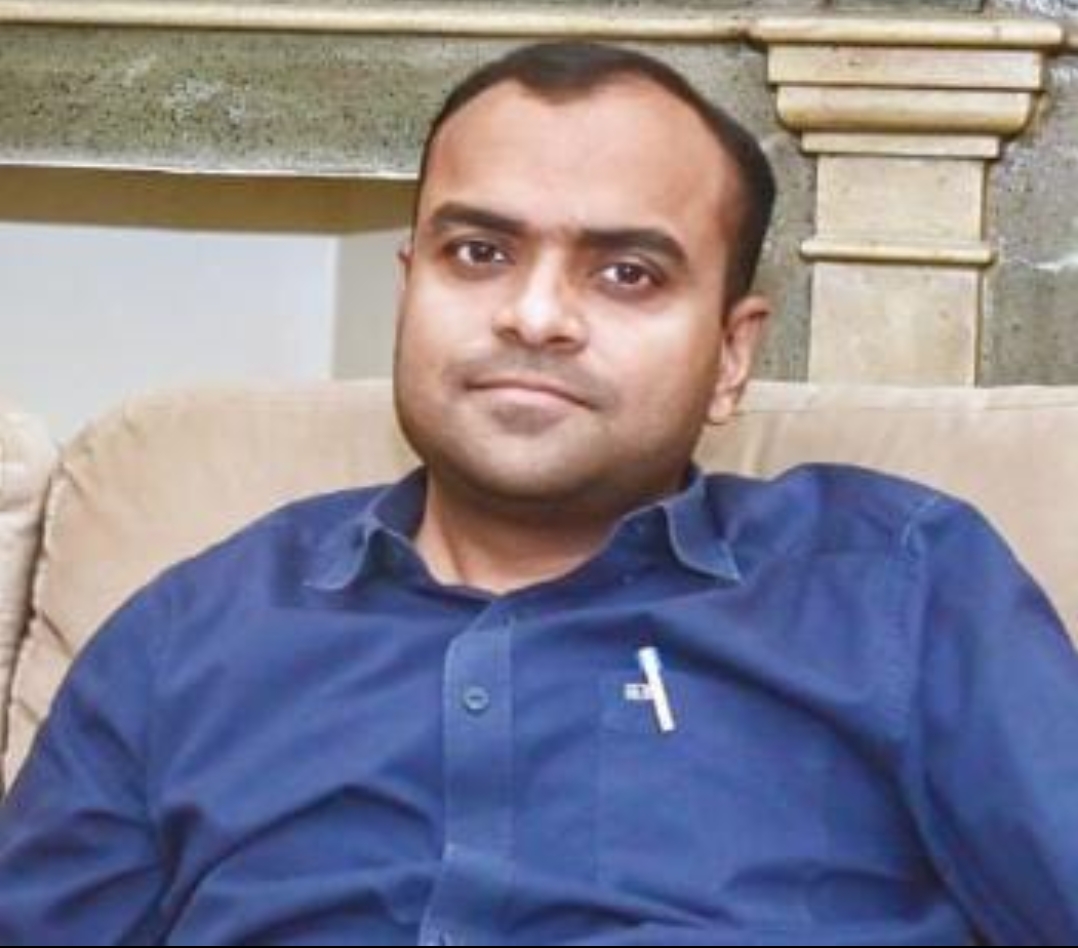 अवैध/असुरक्षित कनेक्शन के विरुद्ध डीएम सख्त 15 दिनों में गिशन मोड में कार्य कर समस्त अवैध/असुरक्षित विद्युत कनेक्शनों को हटवाएं! डीएम  अवैध/असुरक्षित विद्युत कनेक्शनों देने वाले कर्मचारियों के विरुद्ध कार्यवाही के आदेश! डीएम  कार्य नहीं करने पर अभियंताओं का रुकेगा वेतन! डीएम