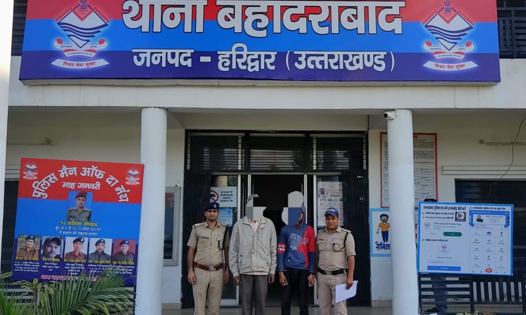 ग्राम भौंरी में अपने पडोसियों के साथ लडाई, झगडा, मारपीट, व गाली गलौच करने वालों को संज्ञेय अपराध को घटित होने से रोकने के लिए बहादराबाद पुलिस ने किया गिरफ्तार।