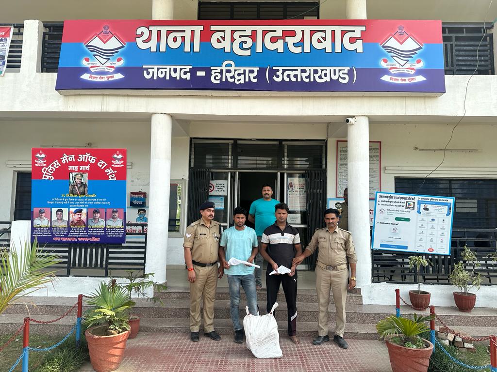 पुलिस और बदमाशों के बीच हुई मुठभेड़ में दो बदमाशों को पुलिस ने किया गिरफ्तार,
