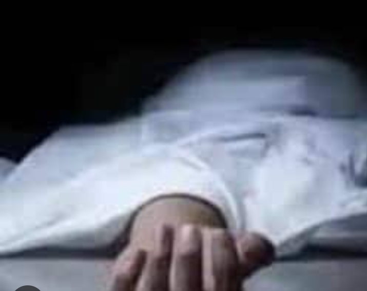 गंगा नहर से शव मिलने से मचा हड़कंप बताया जा रहा है कि 17 मई को मृत युवक कोचिंग कर अपने घर लौट रहा था लेकिन वह घर नहीं पहुंचा था