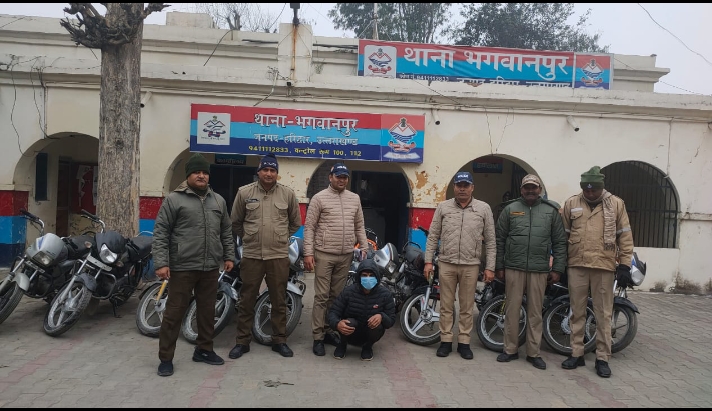 भगवानपुर पुलिस ने अंतर्राजीय शातिर वाहन चोर गिरोह का किया पर्दाफाश  चोरी की 10 मोटर साइकिल के साथ दबोचा अभियुक्त, साथी की तलाश जारी