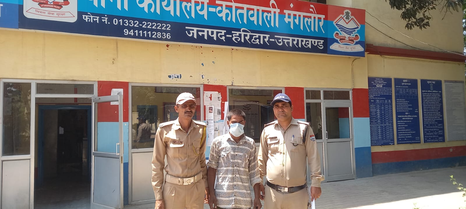 स्कूल में चोरी करने वाले चोर को चोरी किये हुवे माल के साथ पुलिस ने किया गिरफ्तार।