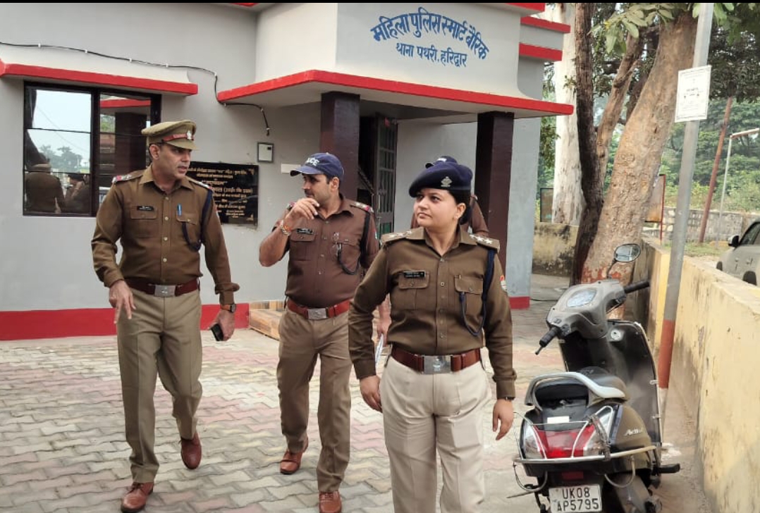 लक्सर सीओ निहारिका सेमवाल ने किया थाना पथरी का अर्धवार्षिक निरीक्षण, दिए गए आवश्यक दिशा निर्देश।