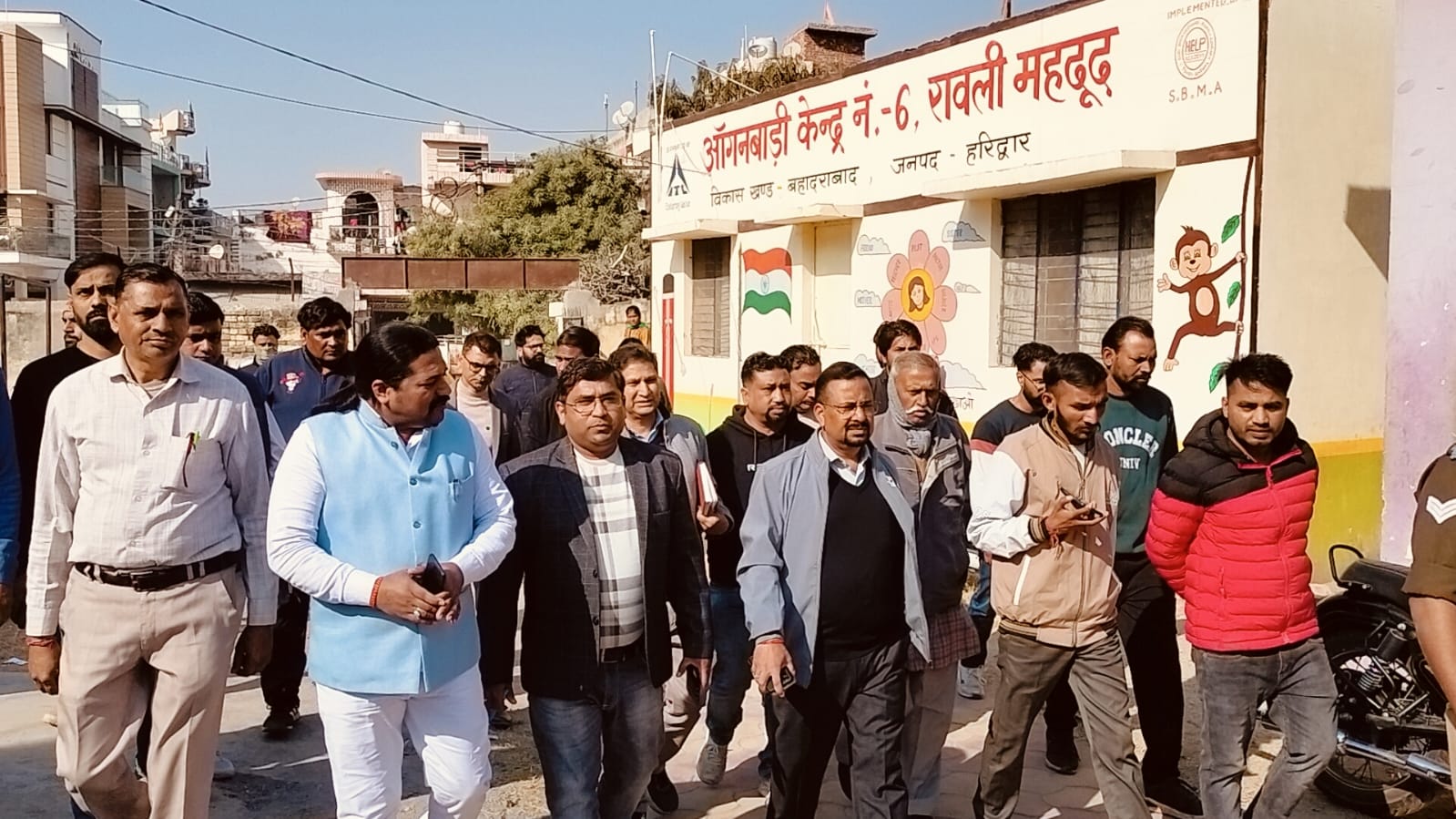 जिलाधिकारी कमेन्द्र सिंह ने जल जीवन मिशन के अन्तर्गत रावली महदूद और मीनाक्षीपुरम में नव निर्मित पेयजल योजना का स्थलीय निरीक्षण कर जल संस्थान को लगायी फटकार।