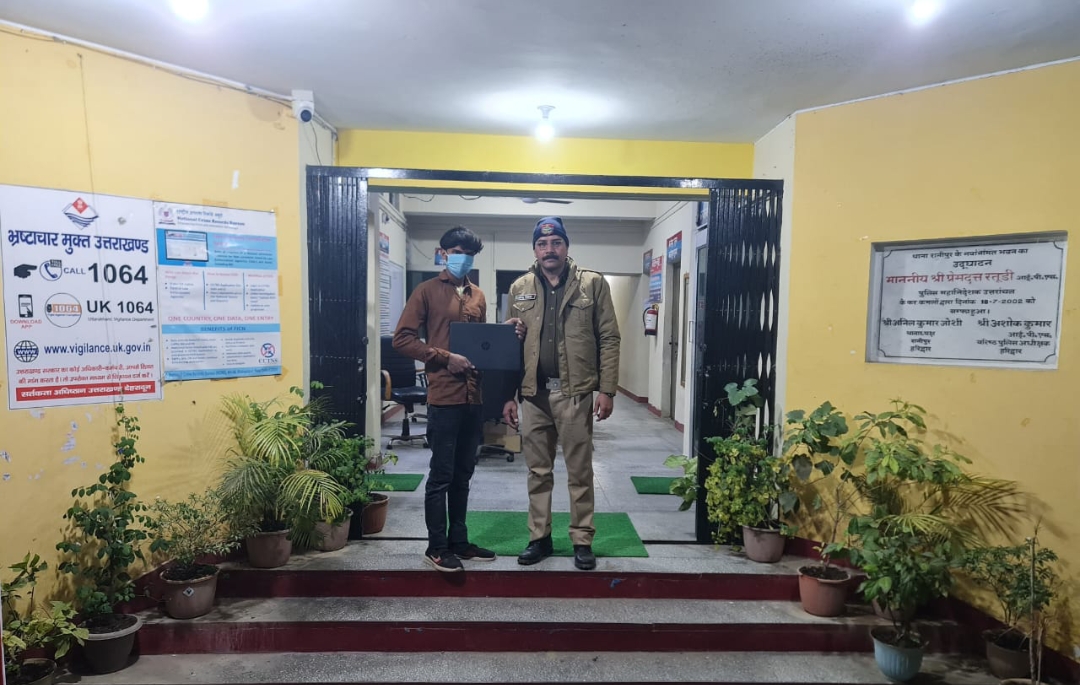 डीजे संचालक का कटा 5000 का चालान   देर रात डीजे बजाना पड़ा महंगा, हरिद्वार पुलिस ने की कार्यवाही