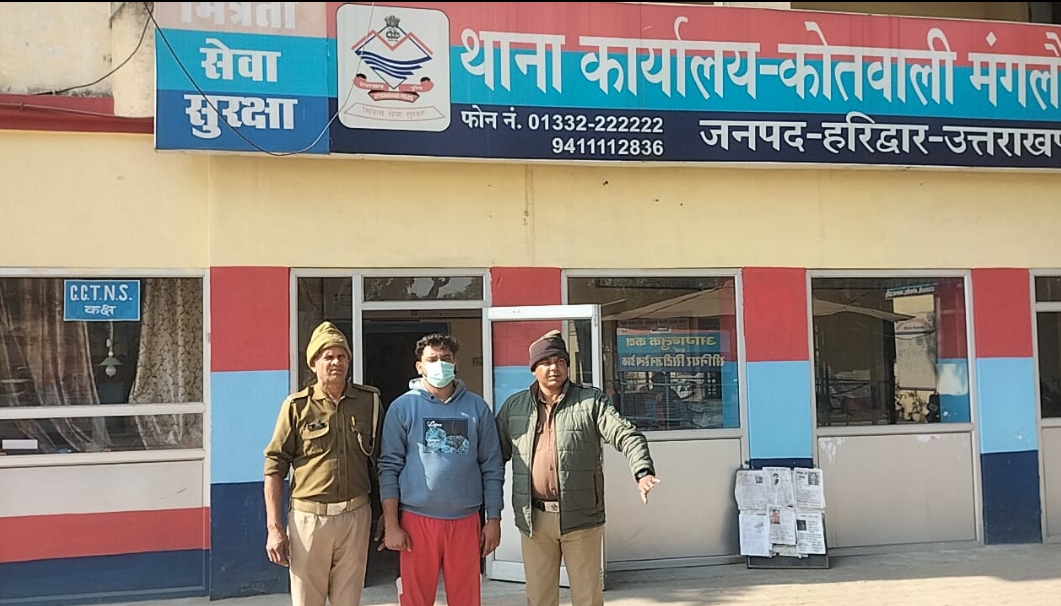 खेड़ाजट में फायरिंग करने वाले आरोपी अभियुक्त को किया गिरफ्तार। दो पक्षों में आपसी विवाद में हुई थी फायरिंग
