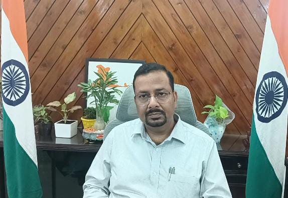जिलाधिकारी हरिद्वार कर्मेंद्र सिंह के अथक प्रयासों से राइफल क्लब को पुनर्जीवित कर दिया गया है। यह क्लब, जो वर्ष 2009 से बंद पड़ा था, अब एक नई ऊर्जा के साथ कार्य करने के लिए तैयार है।