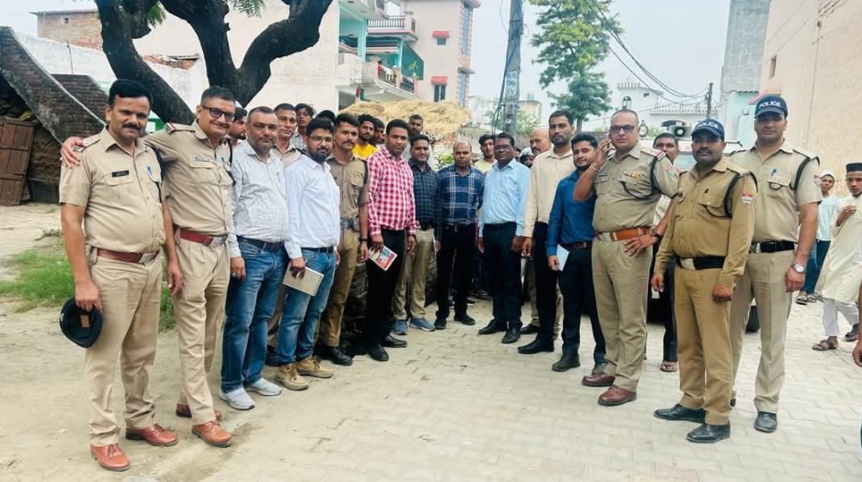 बहादराबाद क्षेत्र में आज बिजली विभाग व विजिलेंस की बड़ी कार्यवाही 65 घरों में चोरी की बिजली पकड़ी गई।
