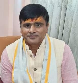 राज्य मंत्री सुनील सैनी ने जीएसटी में बदलाव को एक ऐतिहासिक निर्णय  बताया   जीएसटी परिषद की बैठक में GST दरों में कटौती कर देश के गरीब और मध्यम वर्ग को बड़ी राहत प्रदान की है।