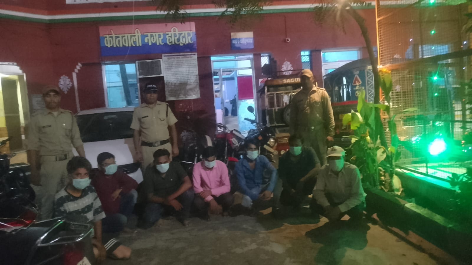 शराब पीकर गाडी चलाने पर आठ (08) वाहन सीज  चालको के ड्राइविंग लाईसेंस निरस्त करने के लिए भेजी जा रही रिपोर्ट  35 अन्य उल्लघनकर्ताओं के कटे चालान, ₹22000/ संयोजन शुल्क वसूला