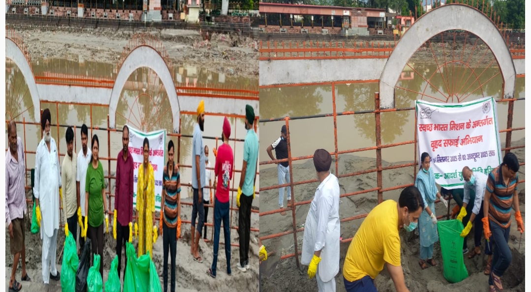 जिलाधिकारी मयूर दीक्षित के निर्देशन में जनपद के विभिन्न क्षेत्रों में चलाया जा रहा है स्वच्छता अभियान