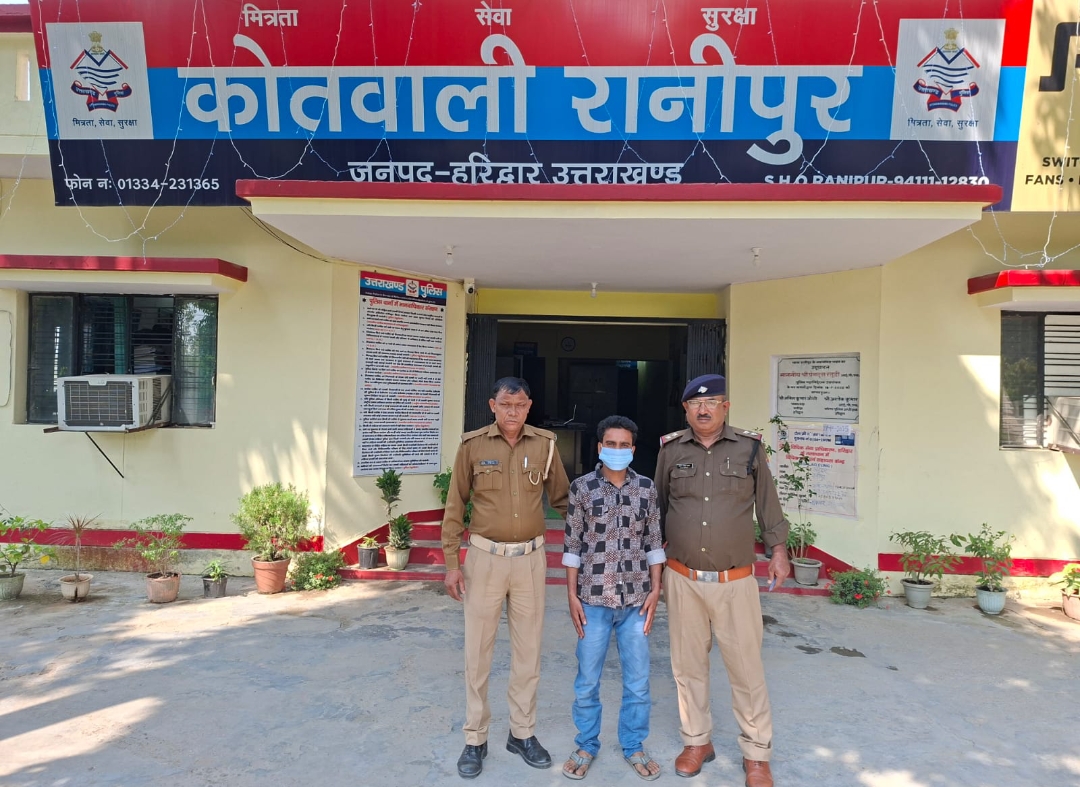 किशोरी के साथ दुष्कर्म करने के वाले आरोपी को 24 घंटे में किया गिरफ्तार  पडोस में किराये पर रहता था आरोपी, किशोरी को घर पर अकेला पाकर घटना को दिया था अन्जाम