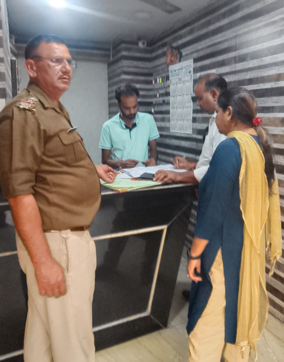 हरिद्वार पुलिस की बड़ी कार्रवाई, देहव्यापार के खिलाफ चलाया गया अभियान  होटल ढाबों पर ताबड़तोड़ छापेमारी, मचा हड़कंप