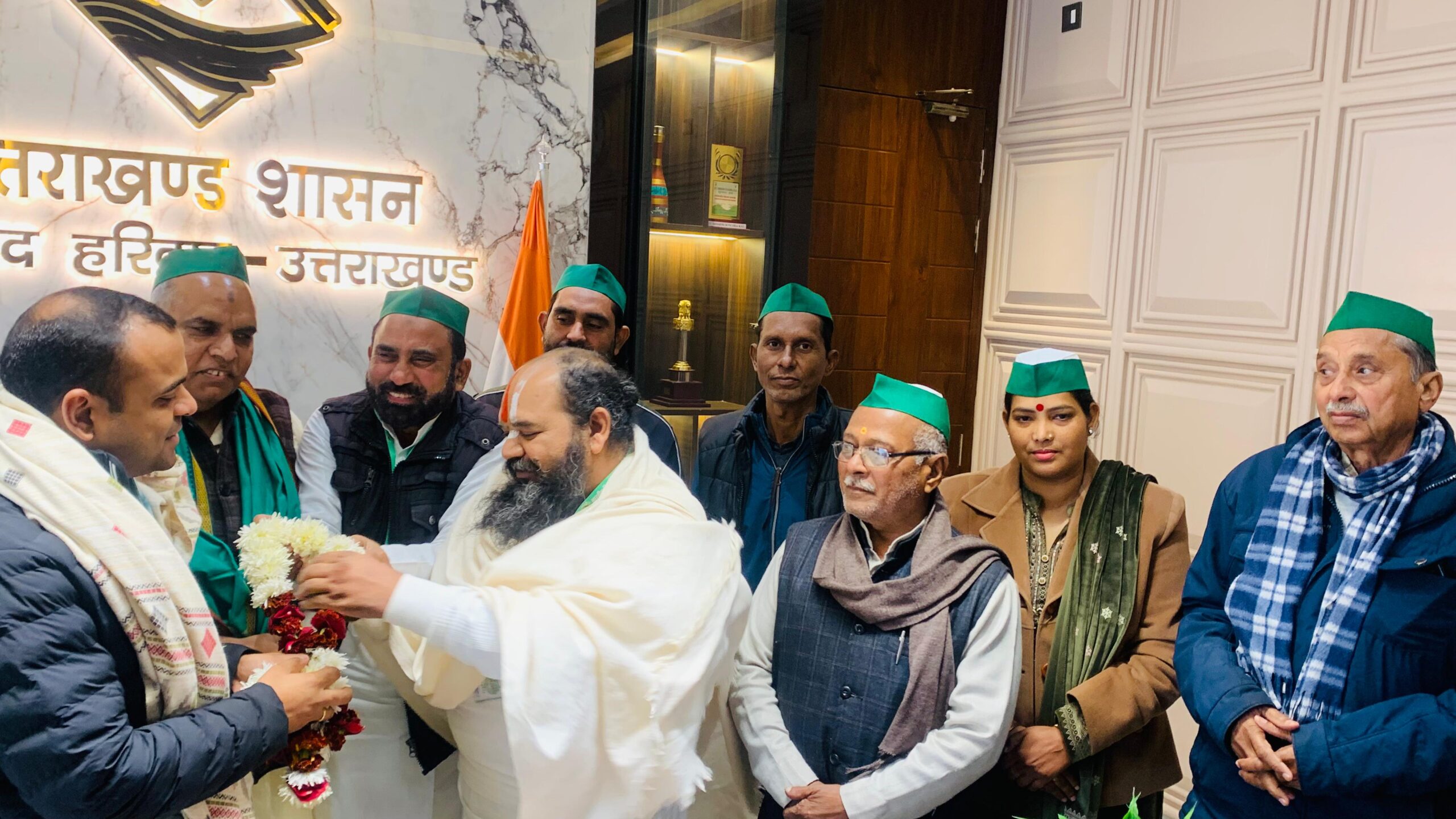 हरिद्वार। स्वच्छता व्यवस्था को मजबूत बनाने और जनसुनवाई में आने वाली शिकायतों का त्वरित समाधान करने को लेकर जिला प्रशासन की पहल को सामाजिक संगठनों से सराहना मिल रही है।