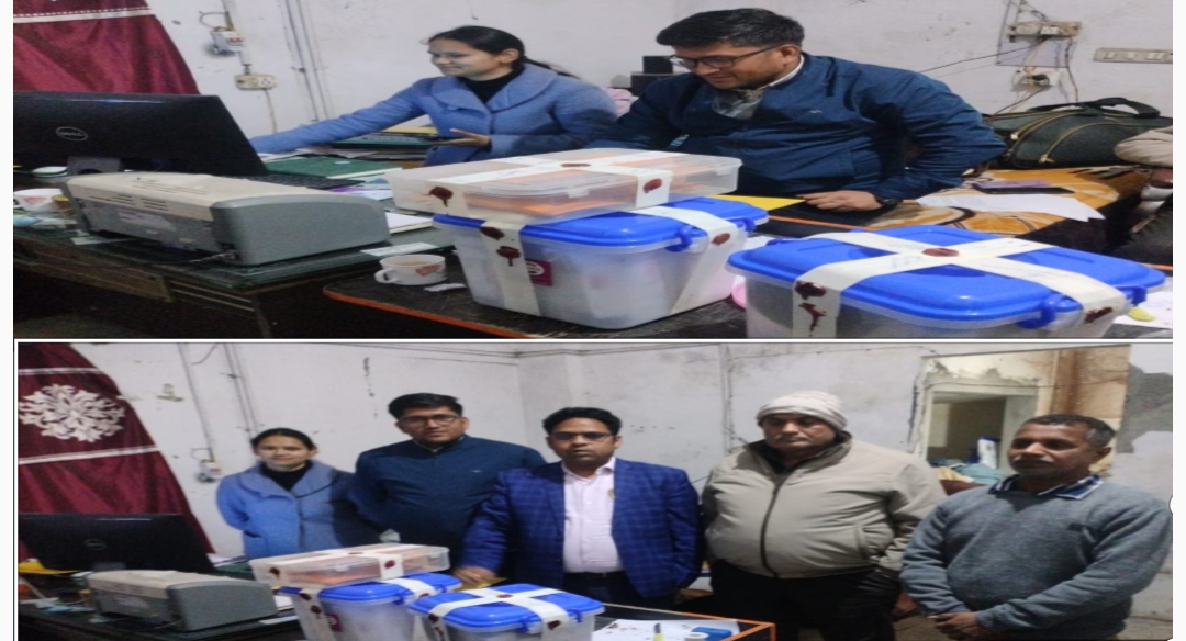 सहायक औषधि नियंत्रक हरिश सिंह,औषधि निरीक्षक एवं निशा रावत की टीम द्वारा नकली औषधियों से संबंधित लिखित शिकायत पर जांच की गई।  नायब तहसीलदार द्वारा फर्म को मौके पर ही सील किया गया। आगे की कार्यवाही नियमानुसार की जाएगी।