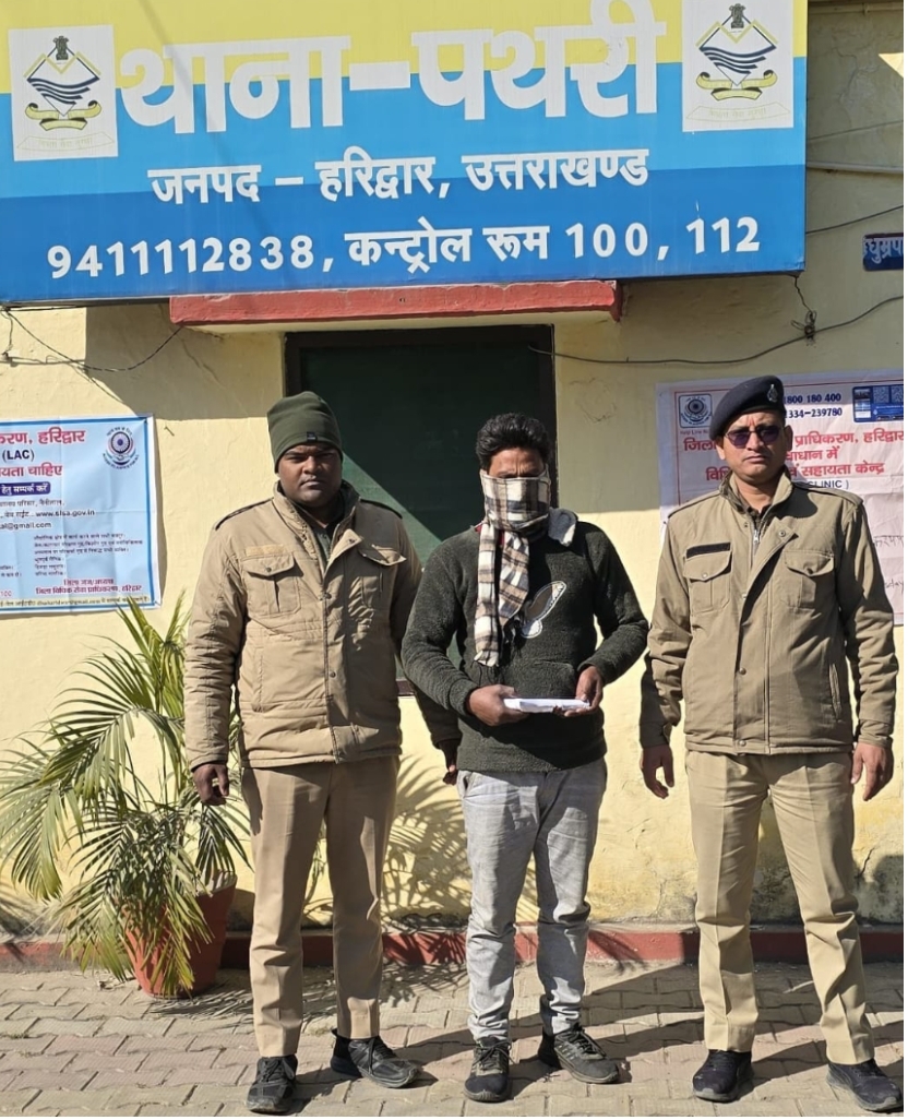 अवैध तमंचे के साथ एक आरोपी अभियुक्त को पथरी पुलिस ने किया गिरफ्तार।