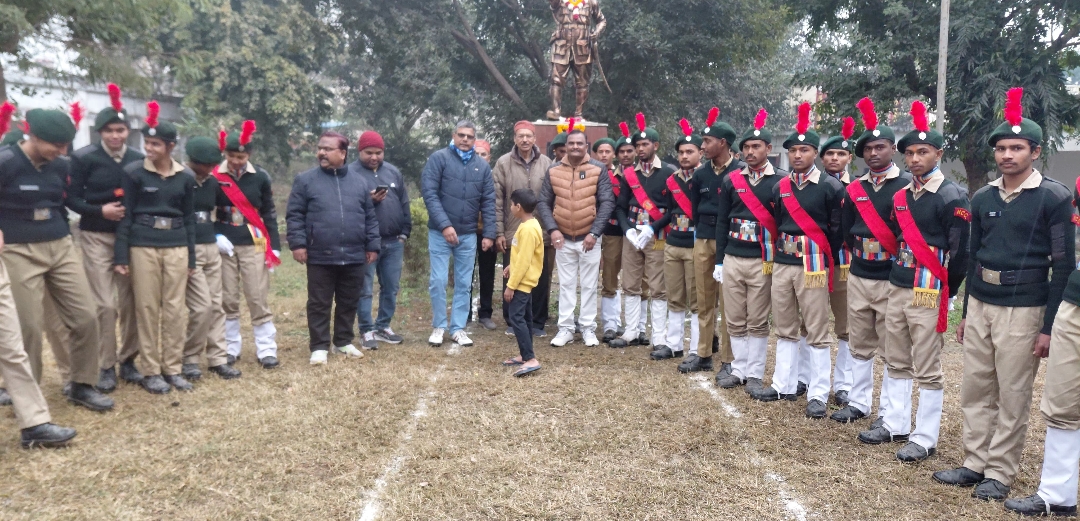 महामना सेवा संस्थान हरिद्वार के द्वारा नेताजी सुभाष चंद्र बोस की  जयंती डॉ हरिराम आर्य इंटर कॉलेज मायापुर हरिद्वार के प्रांगण में अत्यंत धूमधाम और उत्साह के साथ मनाई गई।