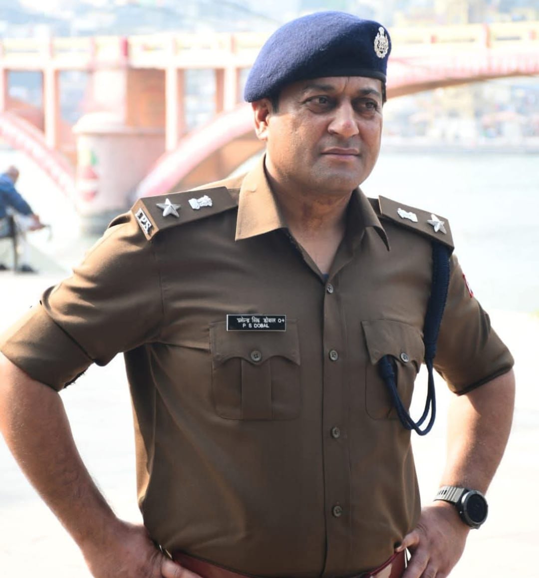 हरिद्वार: वरिष्ठ पुलिस अधीक्षक हरिद्वार द्वारा राजपत्रित पुलिस अधिकारियों के कार्यक्षेत्र में फेरबदल करते हुए नई जिम्मेदारियां तय की गई हैं। आदेश के अनुसार अधिकारियों को निम्नानुसार दायित्व सौंपे गए हैं—