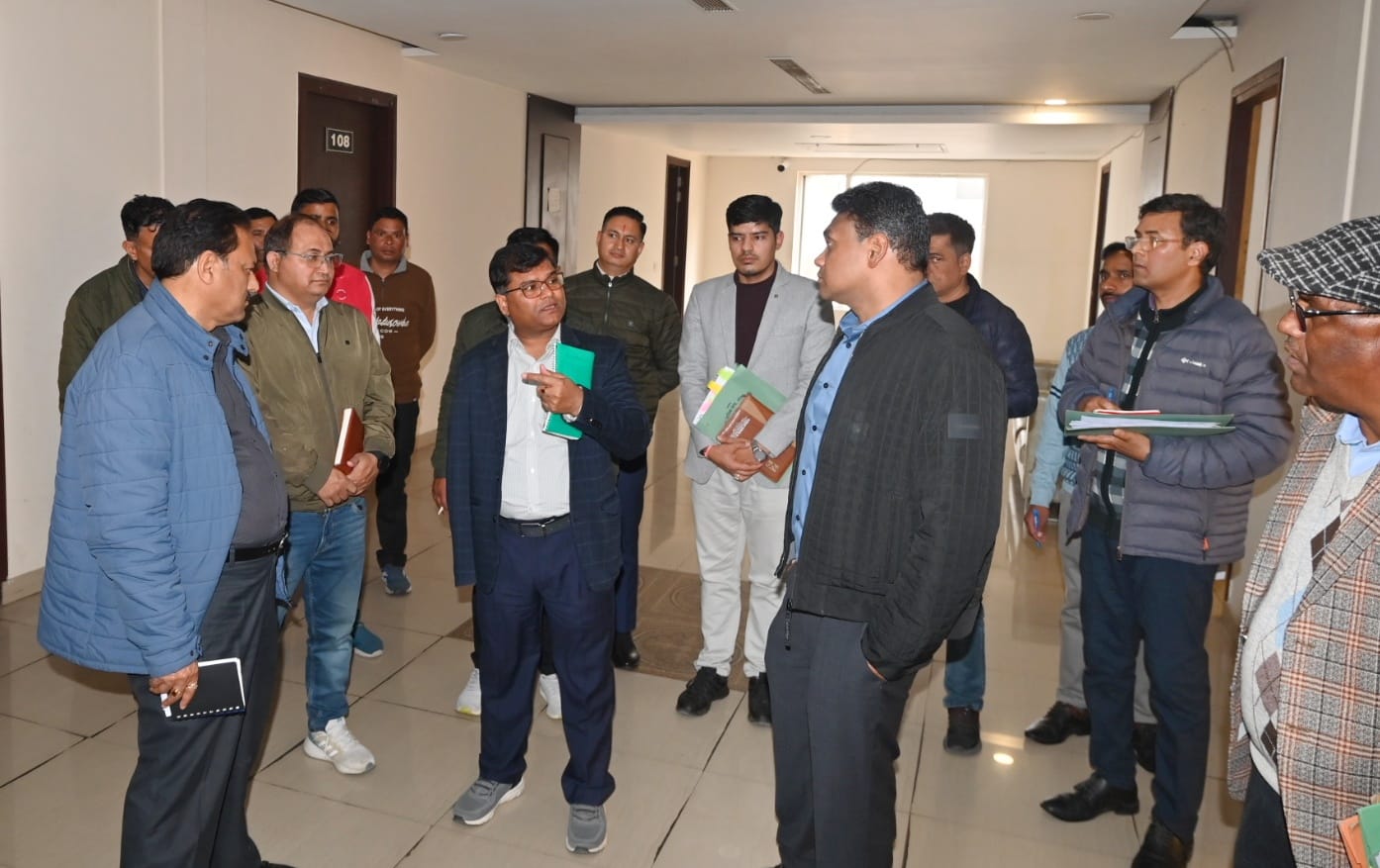 सचिव आवास पहुंचे हरिद्वार किया अतिथि गृह का निरीक्षण लिया व्यवस्थाओं का जायजा।