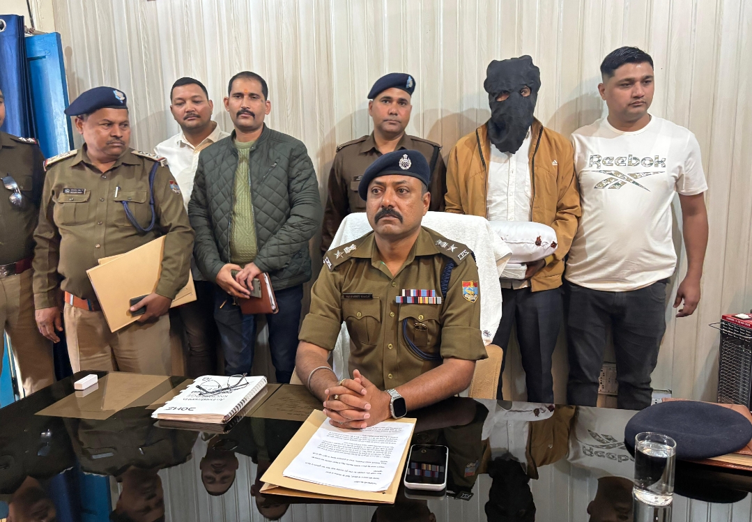 कोतवाली मंगलौर शराब की तलाश में दोस्ती, पैसों के लालच में हत्या।
