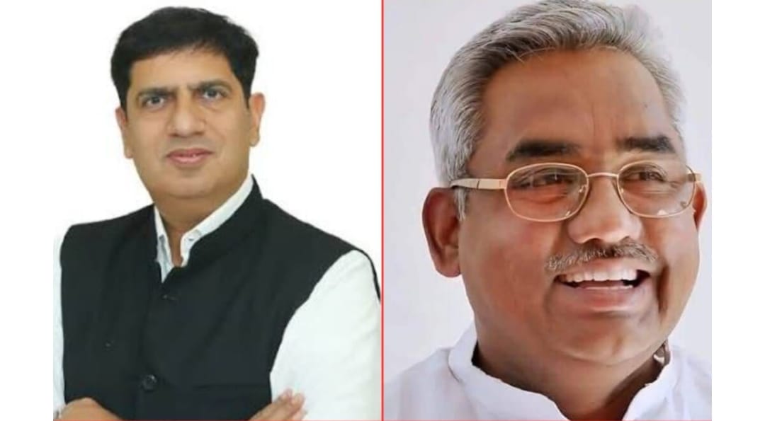 धामी सरकार में कैबिनेट के पांच कैबिनेट मंत्रियों ने ली शपथ।  हरिद्वार से मदन कौशिक ओर रुड़की से प्रदीप बत्रा दोनों ने कैबिनेट मंत्री पद की ली शपथ।  हरिद्वार में कैबिनेट मंत्री मदन कौशिक का भाजपा कार्यकर्ताओं ने किया जोरदार स्वागत।