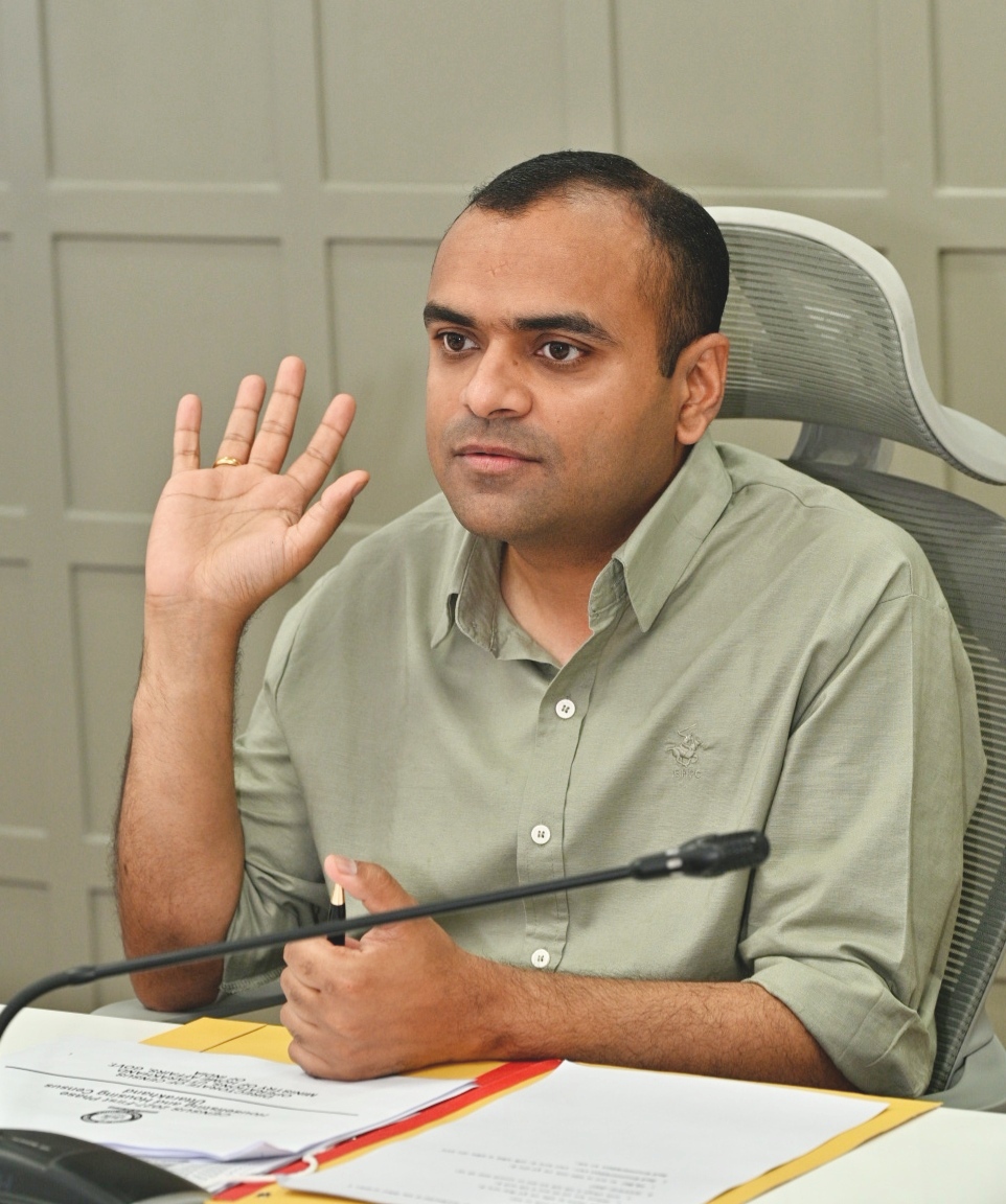 ग्राम पंचायत अकोढ़ा खुर्द में लाखों रुपये के विकास कार्यों में अनियमितता उजागर।  जिलाधिकारी ने ग्राम प्रधान बसंती देवी को पद से हटाने के दिए आदेश।