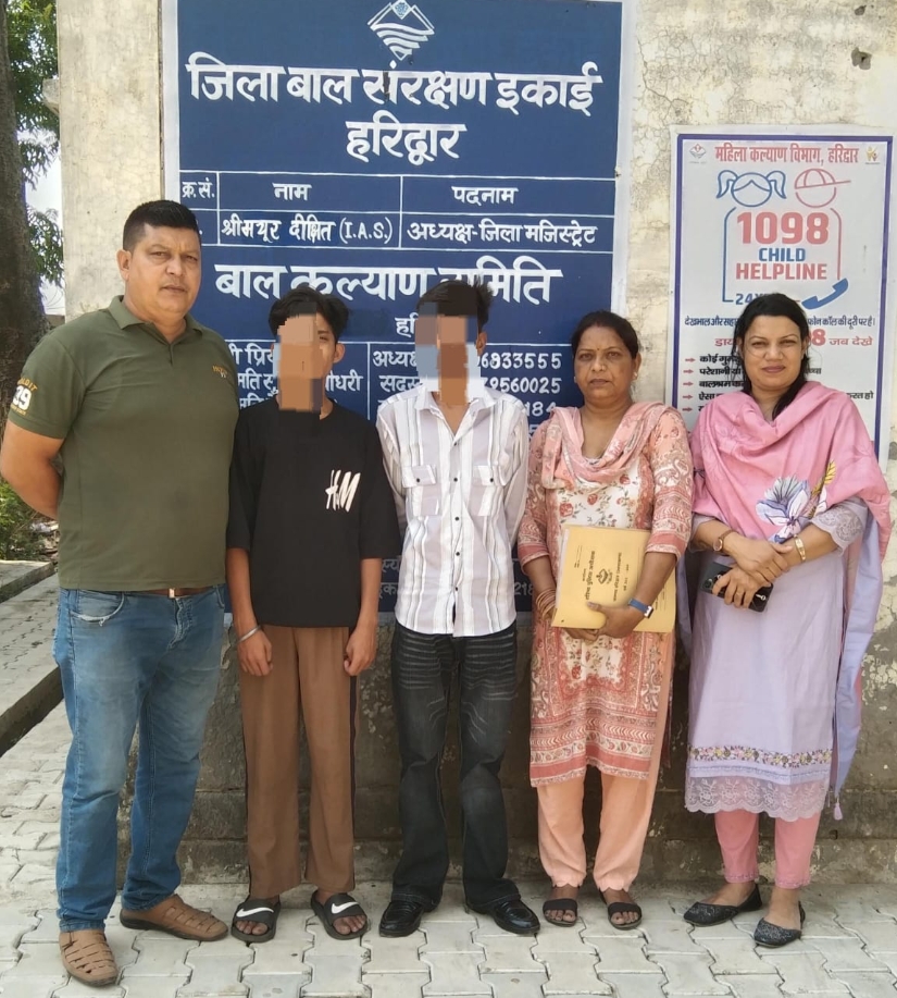हरिद्वार रेलवे स्टेशन से A.H.T.U. टीम ने दो बच्चों को किया रेस्क्यू।