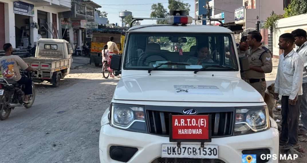 त्योहारों के दृष्टिगत जिलाधिकारी के निर्देश पर परिवहन विभाग का विशेष चेकिंग अभियान, 04 ओवरलोड वाहनों को किया गया सीज, 25 वाहनों के चालान