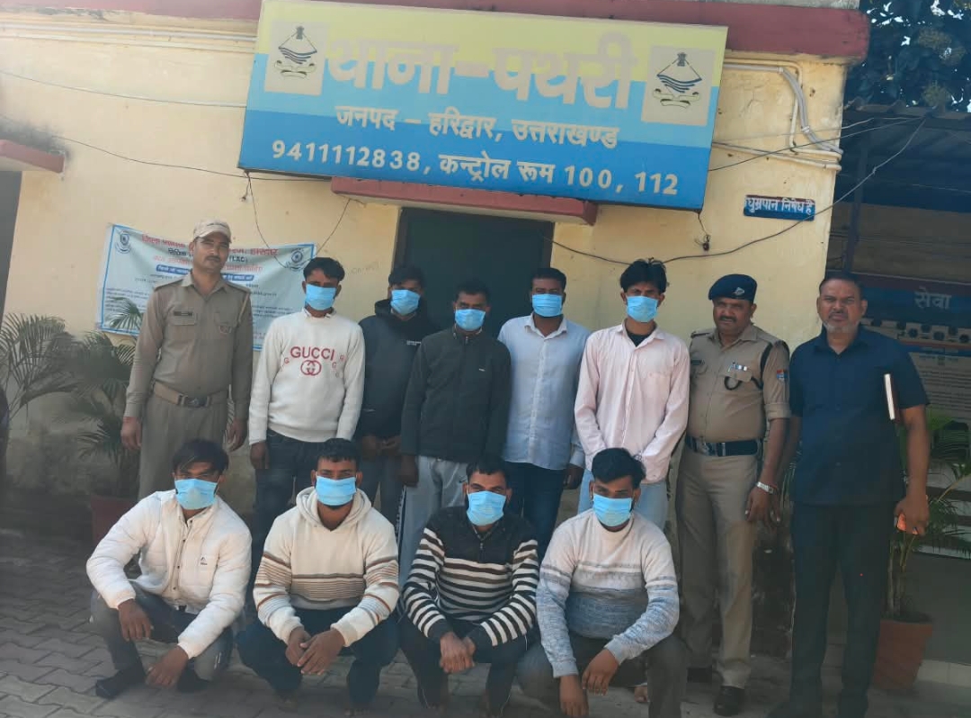 रामलीला में हुड़दंग व उत्पात मचाना युवाओ को पड़ा महंगा 09 गिरफ्तार अभियुक्तों को पथरी पुलिस ने हुड़दंग व उत्पात मचाने व शान्ति भंग करने को लेकर की कार्यवाही।