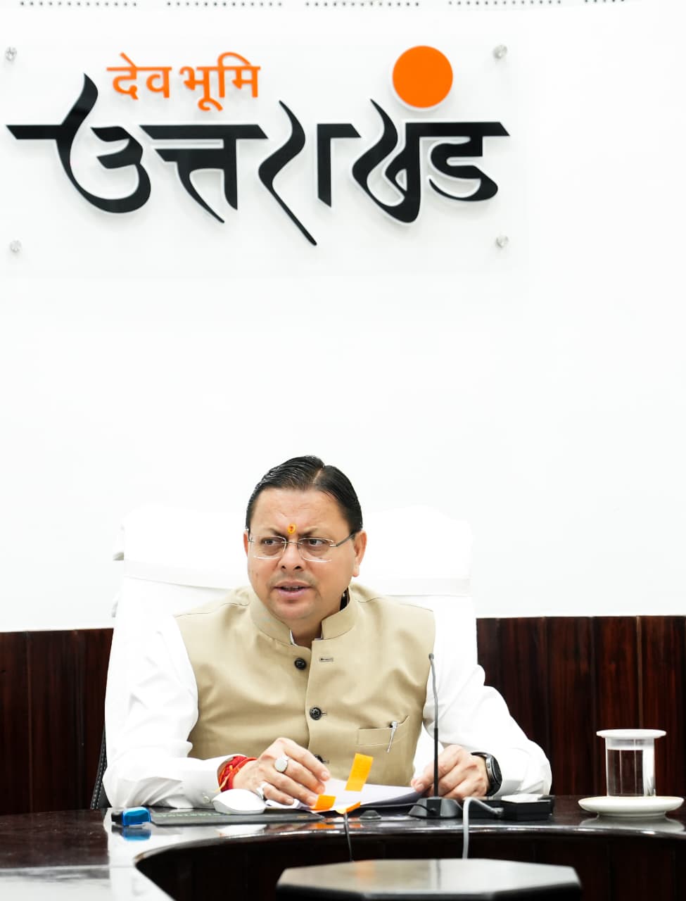 मुख्यमंत्री ने गढ़वाली, कुमाऊँनी और जौनसारी लोकभाषाओं के वॉइस कलेक्शन पोर्टल का किया शुभारंभ  मुख्यमंत्री की कुमाऊँनी वॉइस क्लिप से हुई अभियान की शुरुआत  लोकभाषाओं के संरक्षण एवं संवर्धन के लिए आधुनिक तकनीक का उपयोग जरूरी  मुख्यमंत्री